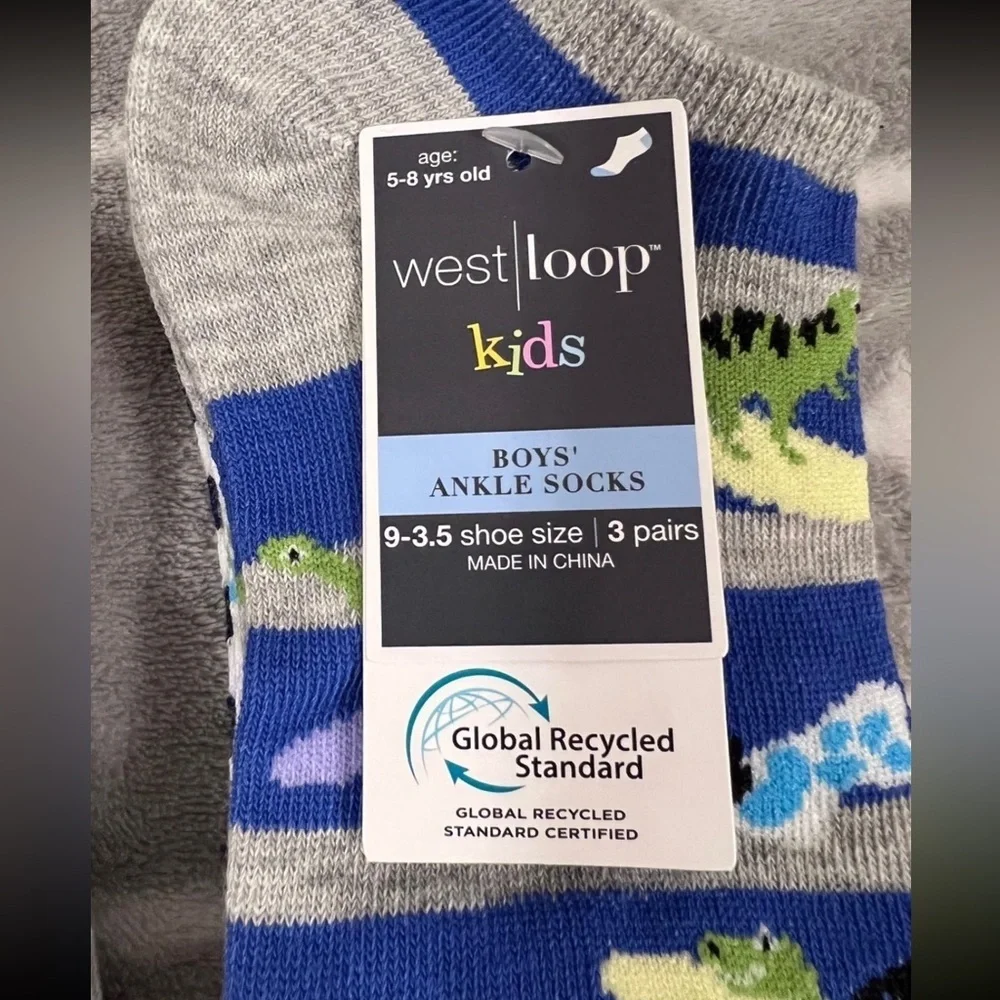 3 Pairs Boys Ankle Socks Age 5-8 Years Old Shoe Size 9-3.5